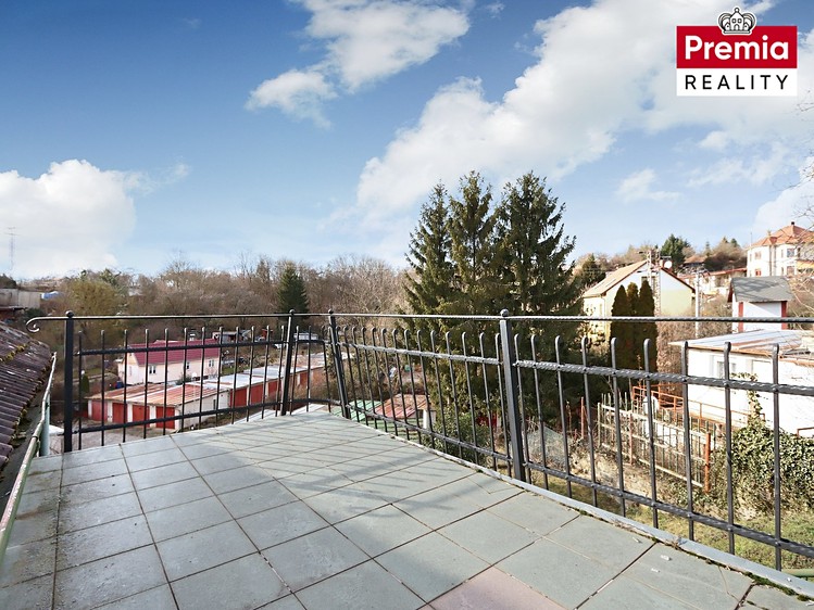 Prodej rodinného domu 210 m², pozemek 1 378 m² - foto 6
