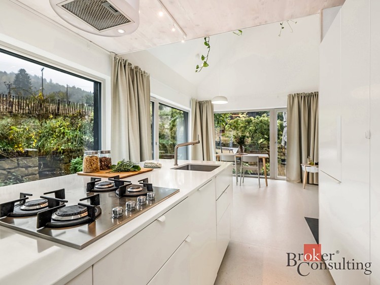 Prodej  rodinného domu 121 m², pozemek 1 549 m² - foto 3