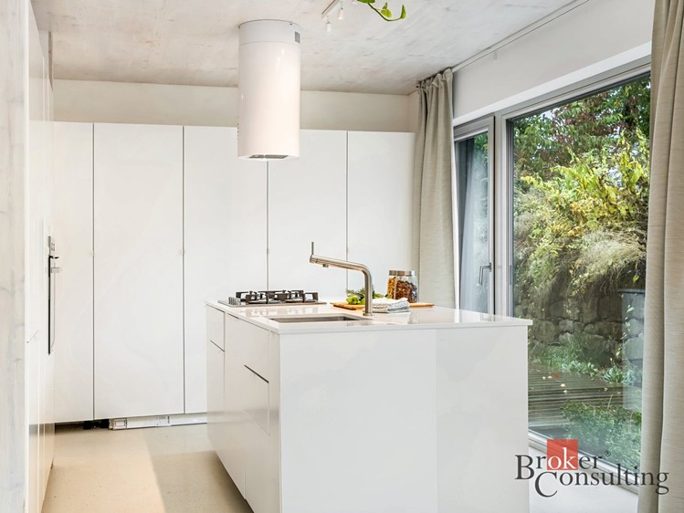 Prodej  rodinného domu 121 m², pozemek 1 549 m² - foto 5