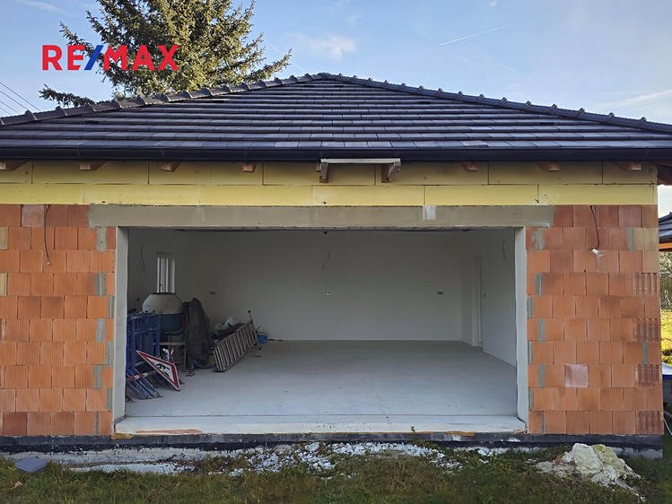 Prodej rodinného domu 139 m², pozemek 1 282 m² - foto 8