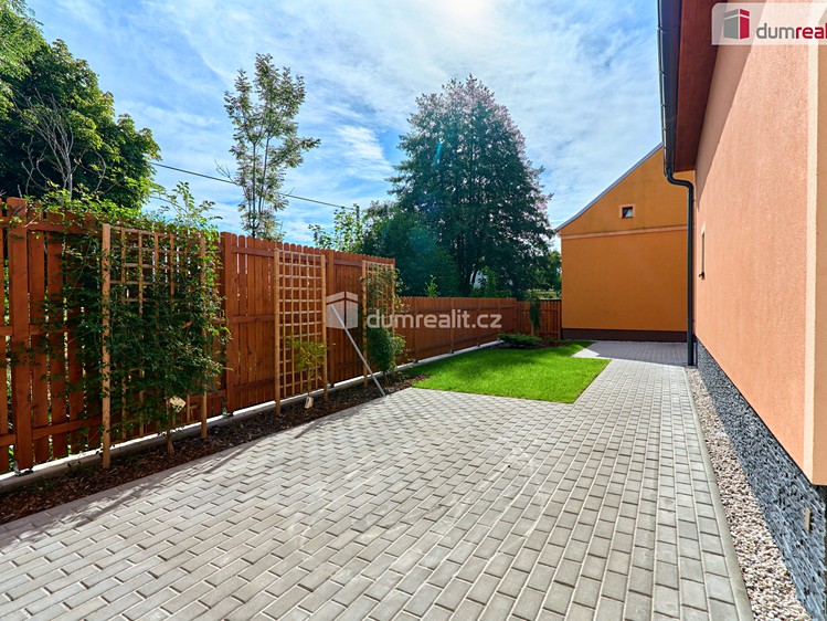 Prodej rodinného domu 79 m², pozemek 164 m² - foto 4