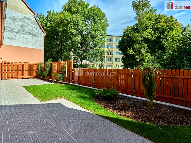 Prodej rodinného domu 79 m², pozemek 164 m² - foto 3