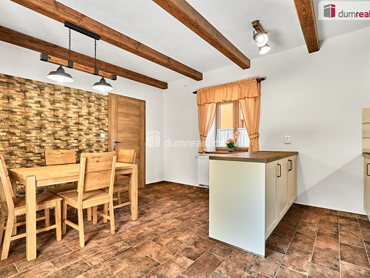 Prodej rodinného domu 79 m², pozemek 164 m² - foto 6