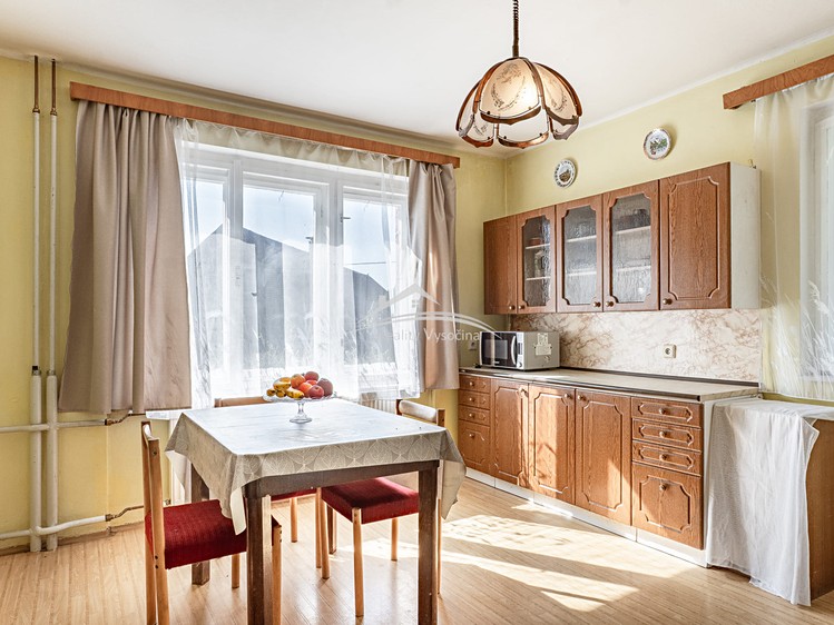 Prodej rodinného domu 160 m², pozemek 855 m² - foto 3