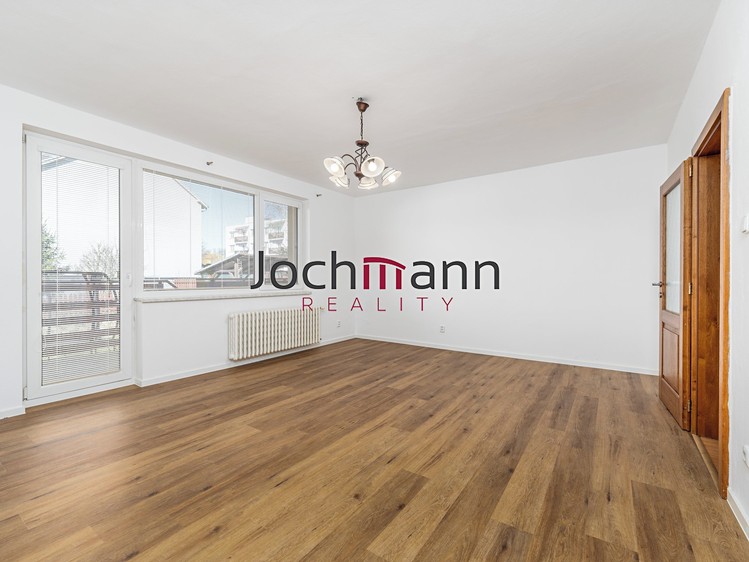 Prodej rodinného domu 226 m², pozemek 249 m² - foto 4
