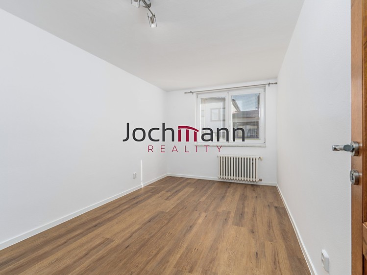 Prodej rodinného domu 226 m², pozemek 249 m² - foto 8