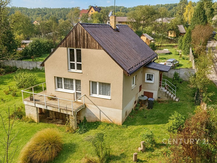 Prodej rodinného domu 125 m², pozemek 1 234 m² - foto 1
