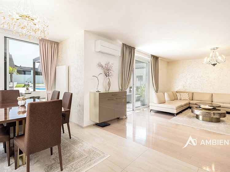 Prodej  rodinného domu 320 m², pozemek 894 m² - foto 5