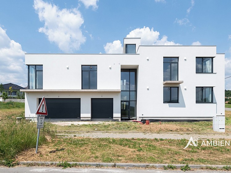 Prodej rodinného domu 532 m², pozemek 1 650 m² - foto 1