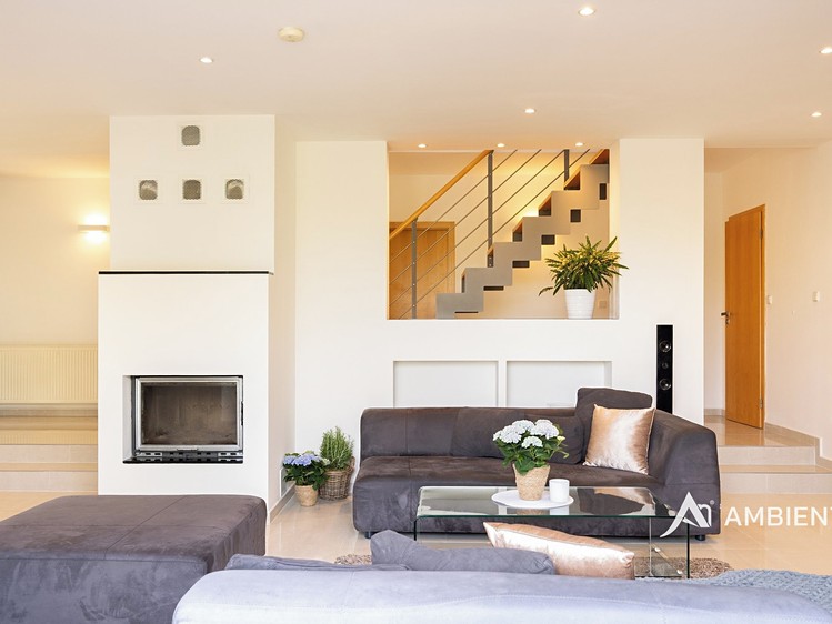 Prodej  rodinného domu 271 m², pozemek 975 m² - foto 6