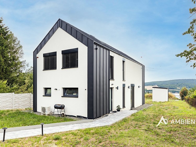 Prodej rodinného domu 135 m², pozemek 2 419 m² - foto 8