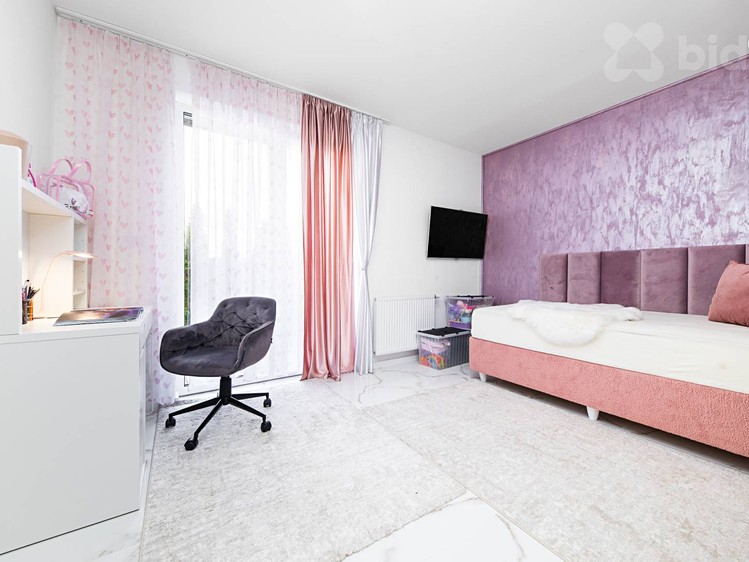 Prodej rodinného domu 168 m², pozemek 747 m² - foto 7