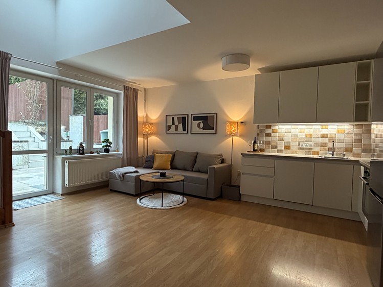 Prodej rodinného domu 84 m², pozemek 168 m² - foto 1