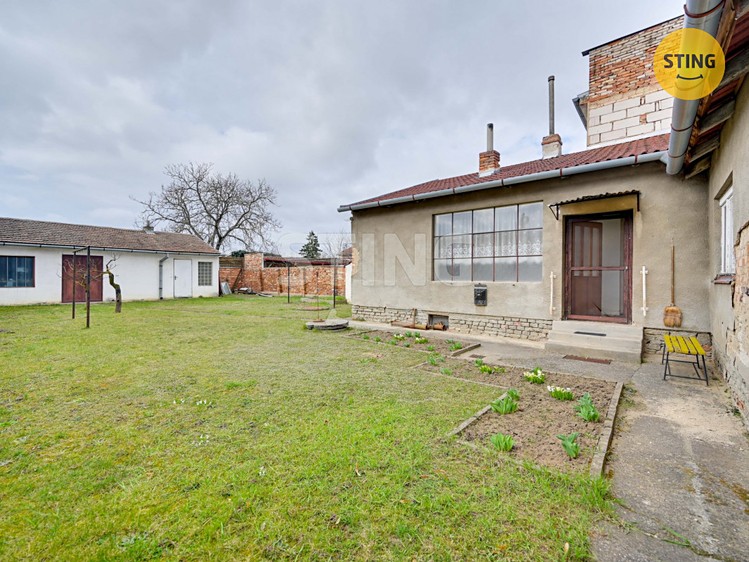 Prodej rodinného domu 43 m², pozemek 411 m² - foto 2