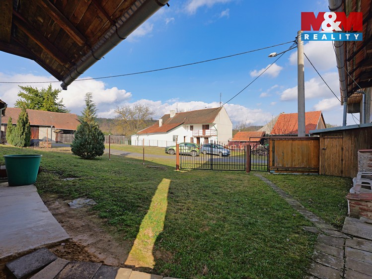 Prodej rodinného domu 57 m², pozemek 421 m² - foto 8