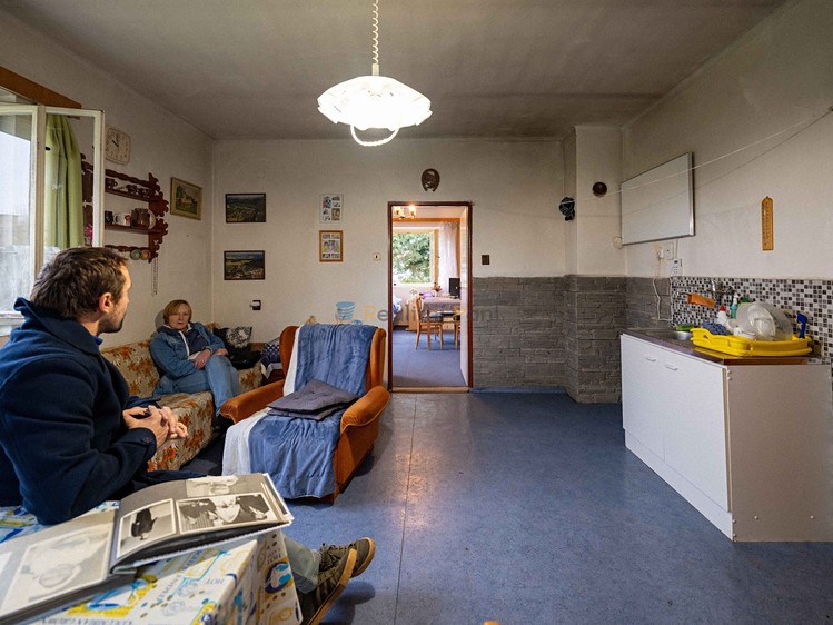 Prodej rodinného domu 90 m², pozemek 3 037 m² - foto 6