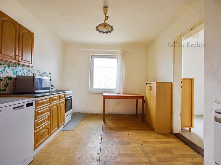 Prodej rodinného domu 80 m², pozemek 1 079 m² - foto 2