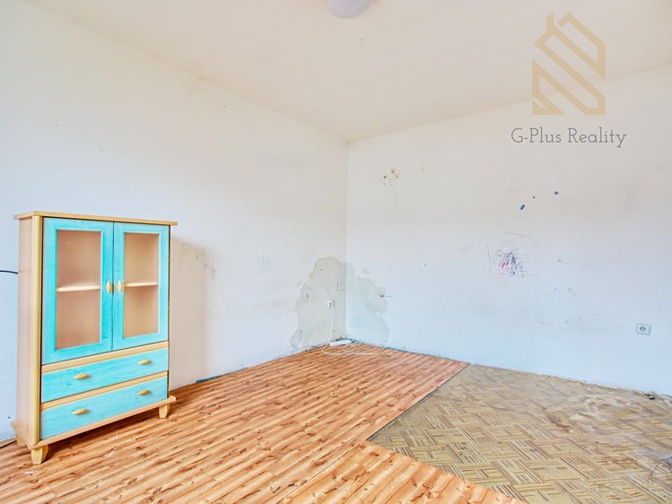 Prodej rodinného domu 80 m², pozemek 1 079 m² - foto 6