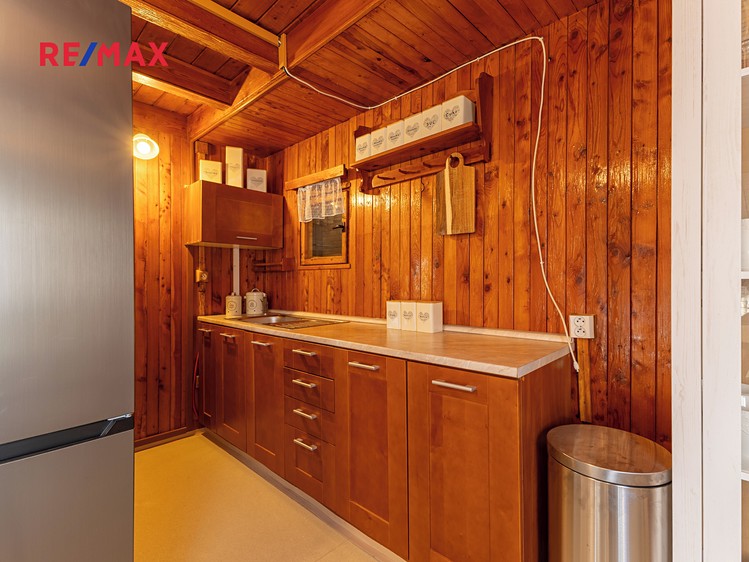 Prodej chaty 70 m², pozemek 256 m² - foto 8