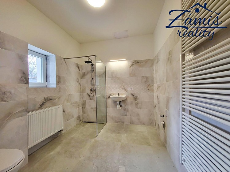 Prodej rodinného domu 126 m², pozemek 306 m² - foto 6