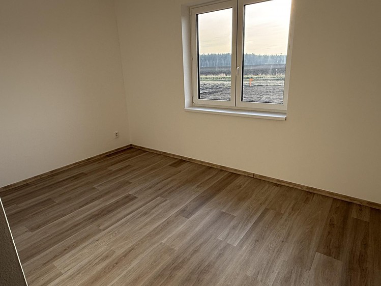 Prodej  rodinného domu 145 m², pozemek 670 m² - foto 8