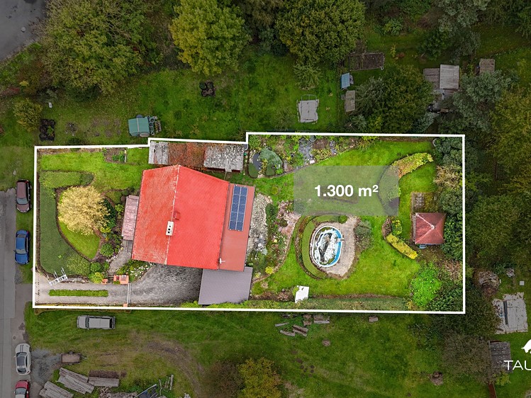 Prodej rodinného domu 342 m², pozemek 1 300 m² - foto 2