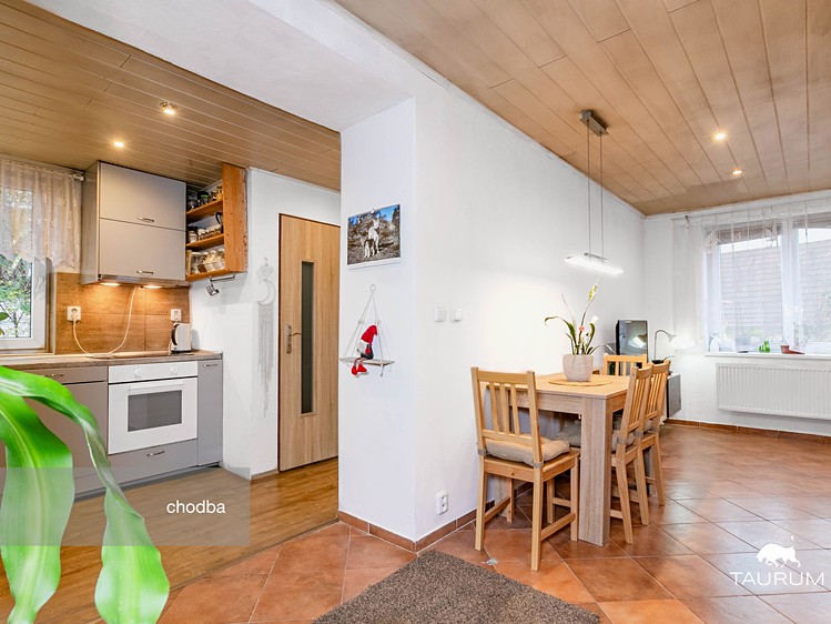 Prodej rodinného domu 99 m², pozemek 465 m² - foto 7