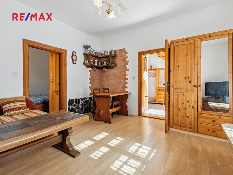 Prodej chalupy 359 m², pozemek 2 460 m² - foto 5