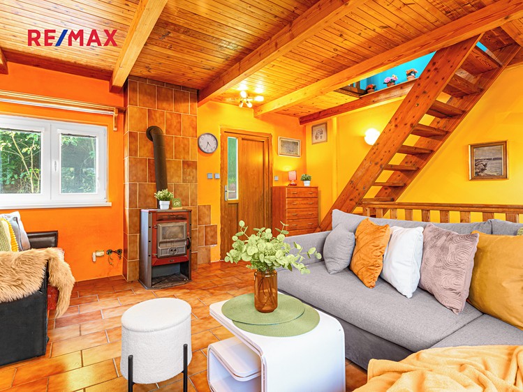 Prodej chaty 48 m², pozemek 221 m² - foto 5