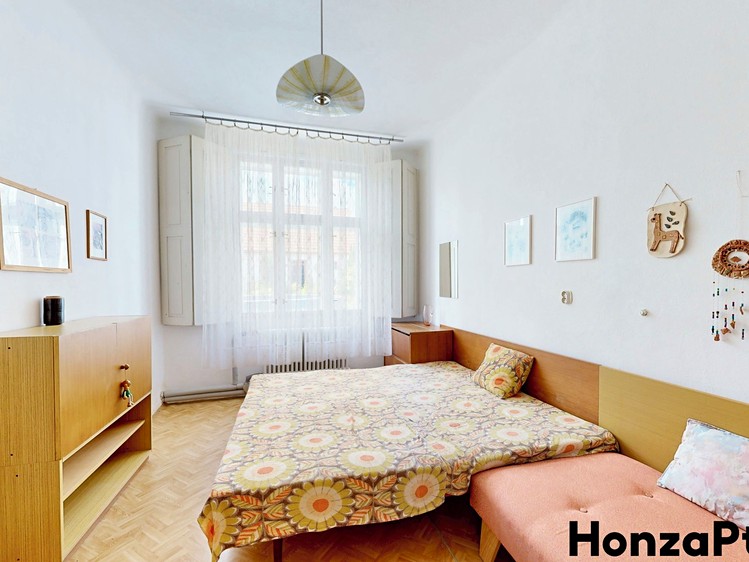Prodej rodinného domu 403 m², pozemek 753 m² - foto 7
