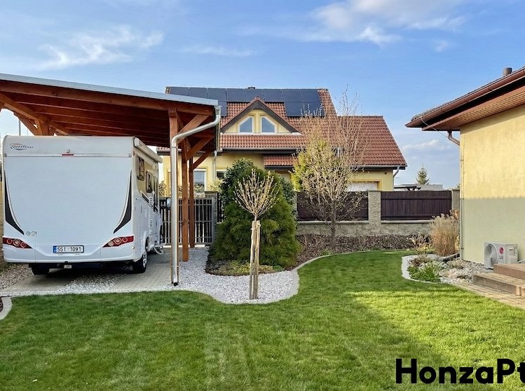 Prodej rodinného domu 66 m², pozemek 775 m² - foto 2