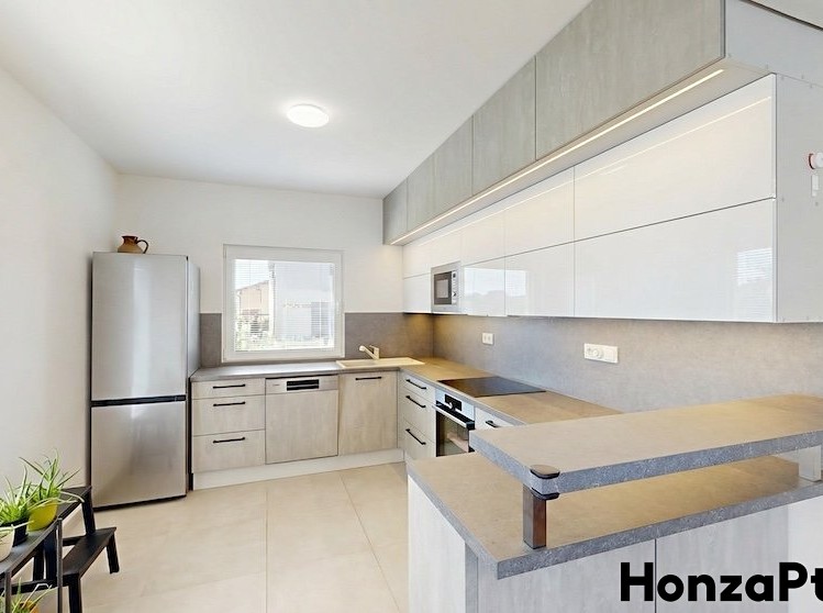 Prodej rodinného domu 96 m², pozemek 293 m² - foto 2