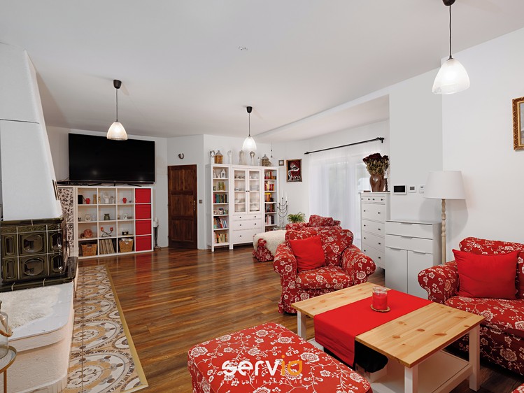Prodej  rodinného domu 221 m², pozemek 1 398 m² - foto 5
