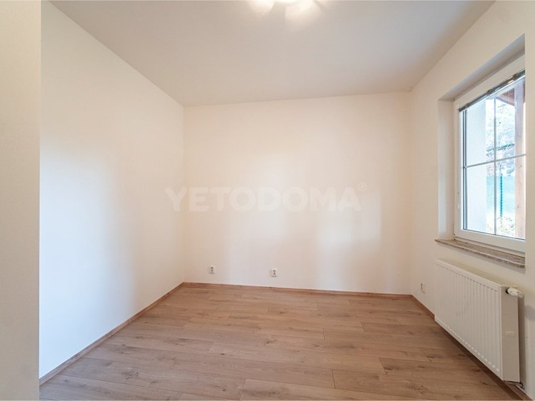 Prodej  rodinného domu 151 m², pozemek 679 m² - foto 8