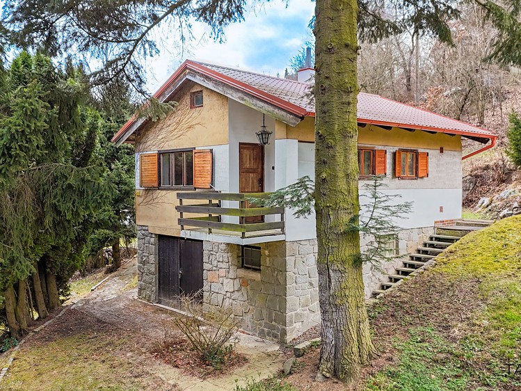 Prodej chaty 67 m², pozemek 590 m² - foto 1