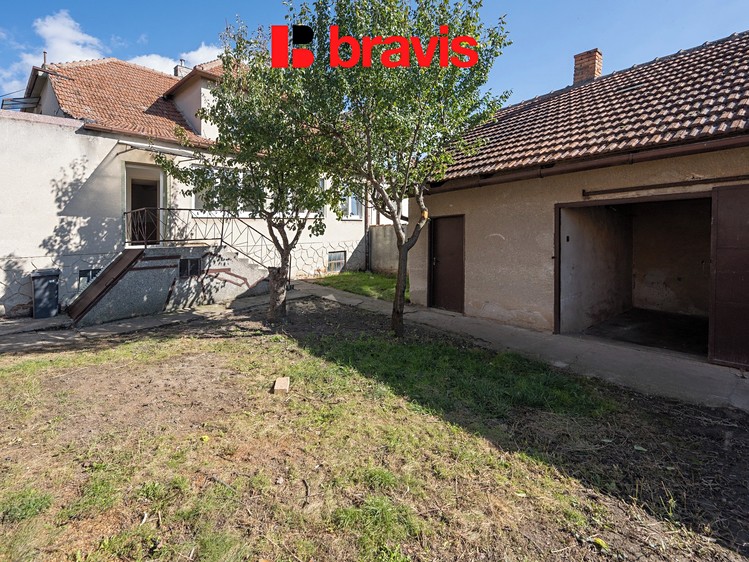Prodej rodinného domu 160 m², pozemek 886 m² - foto 4