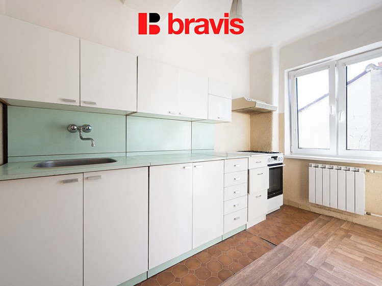 Prodej rodinného domu 160 m², pozemek 886 m² - foto 8