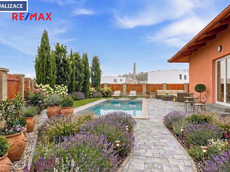 Prodej  rodinného domu 110 m², pozemek 656 m² - foto 3