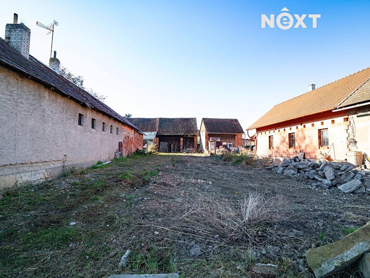 Prodej  rodinného domu 200 m², pozemek 903 m² - foto 3