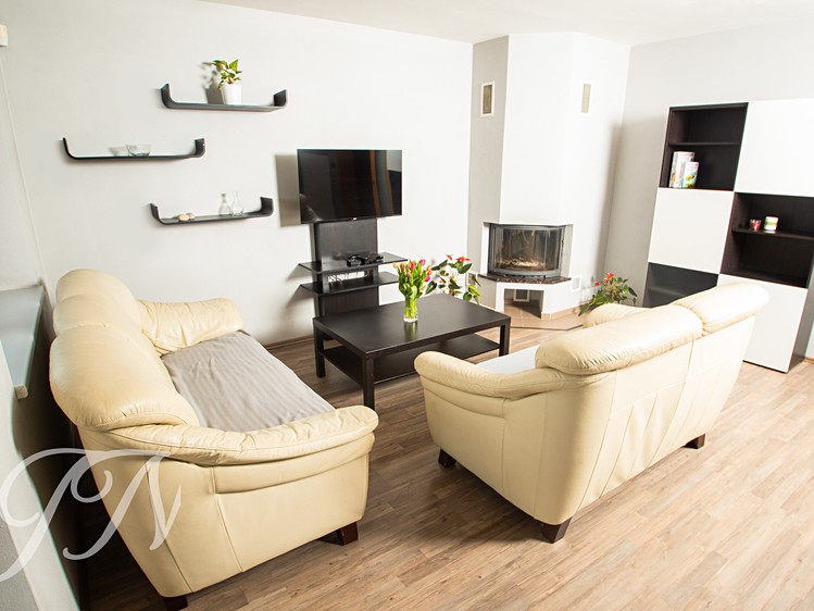 Prodej  rodinného domu 169 m², pozemek 903 m² - foto 5