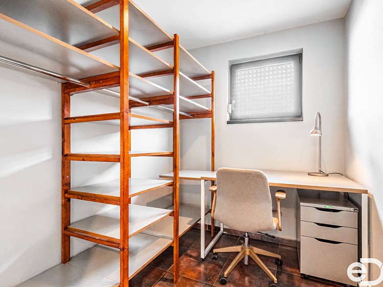 Prodej rodinného domu 154 m², pozemek 977 m² - foto 5