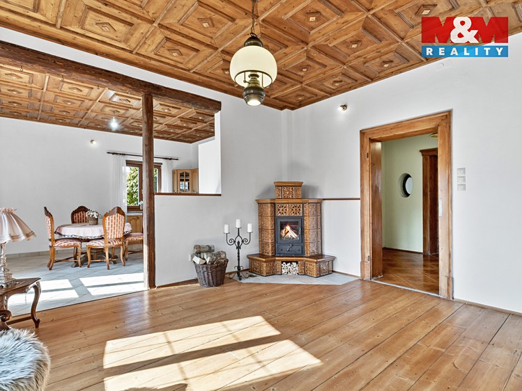 Prodej rodinného domu 180 m², pozemek 1 182 m² - foto 3