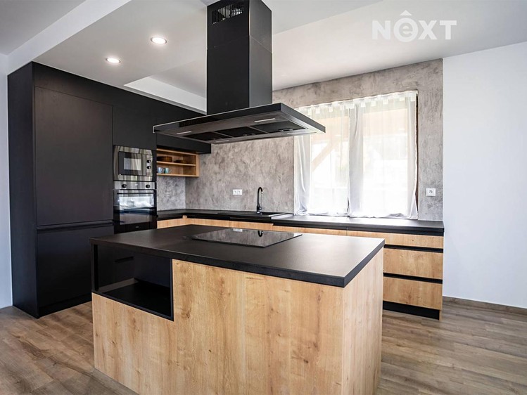 Prodej  rodinného domu 200 m², pozemek 321 m² - foto 3