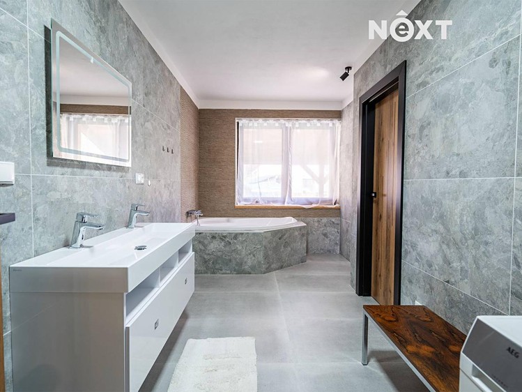 Prodej  rodinného domu 200 m², pozemek 321 m² - foto 4