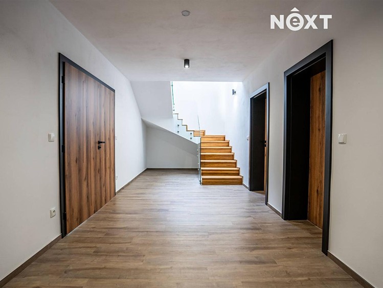 Prodej  rodinného domu 200 m², pozemek 321 m² - foto 7