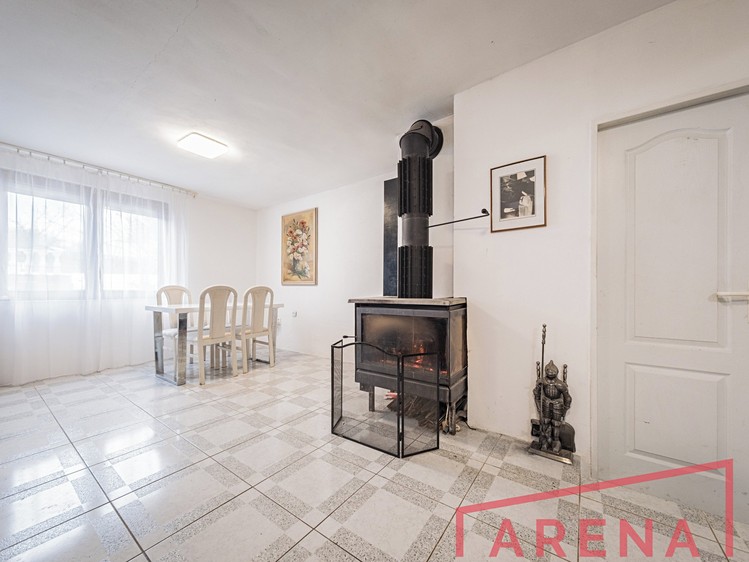 Prodej rodinného domu 120 m², pozemek 1 708 m² - foto 2