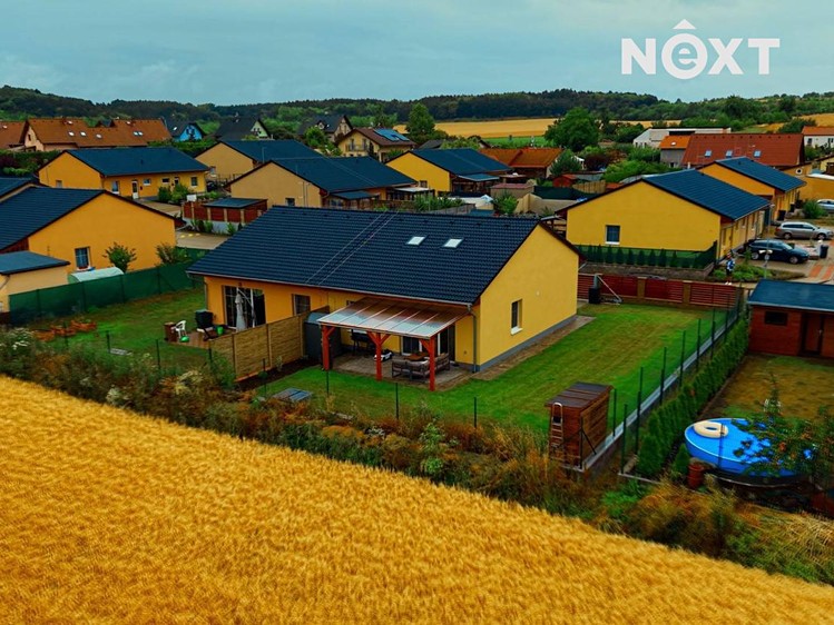 Prodej rodinného domu 80 m², pozemek 391 m² - foto 1