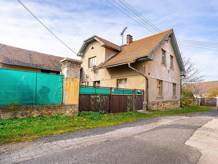Prodej rodinného domu 180 m², pozemek 416 m² - foto 4
