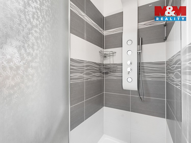 Prodej rodinného domu 92 m², pozemek 1 438 m² - foto 8