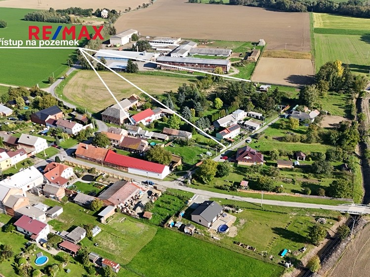 Prodej zemědělské usedlosti 186 m², pozemek 7 638 m² - foto 2